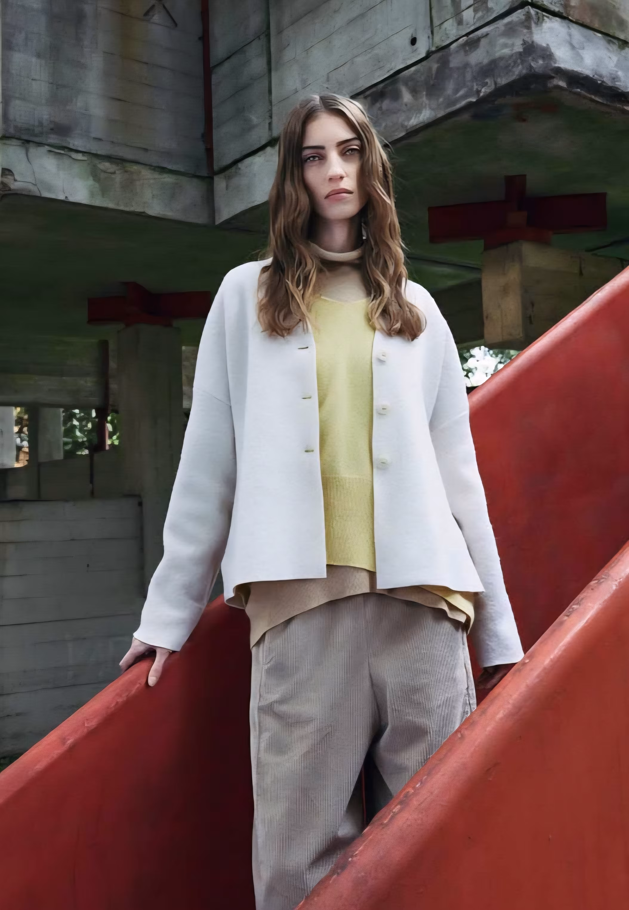 VESTE